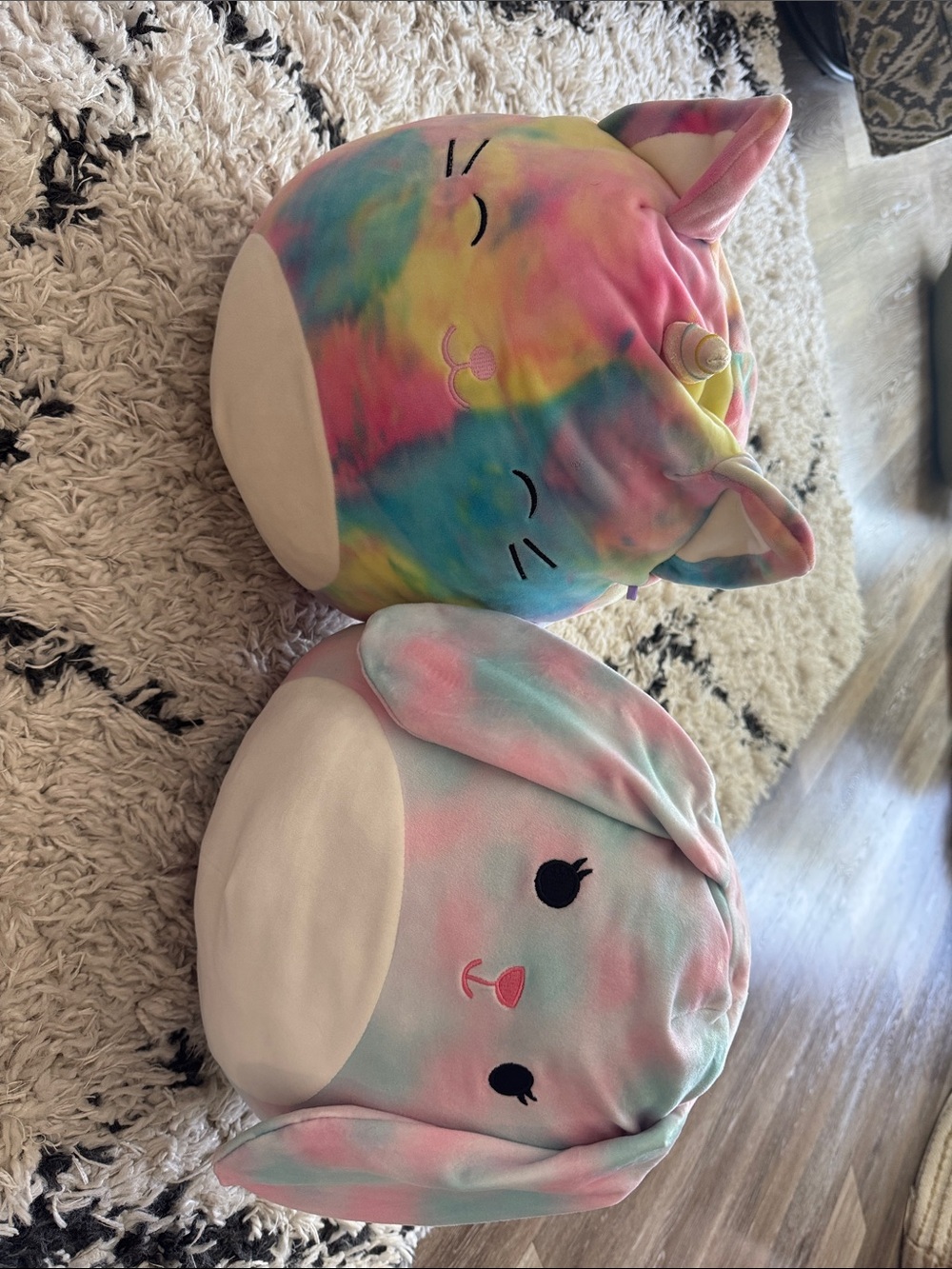 Squishmallows Tie-Dye Pastel Rainbow Plush Duo - Pink Blue Yellow Green